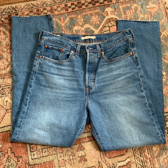 Brand New Levi Jeans - Wedgie Straight - Picture 1 of 5